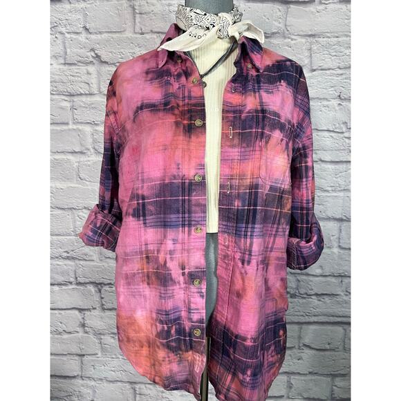 Reworked/upcycled flannel shirt - Picture 1 of 8